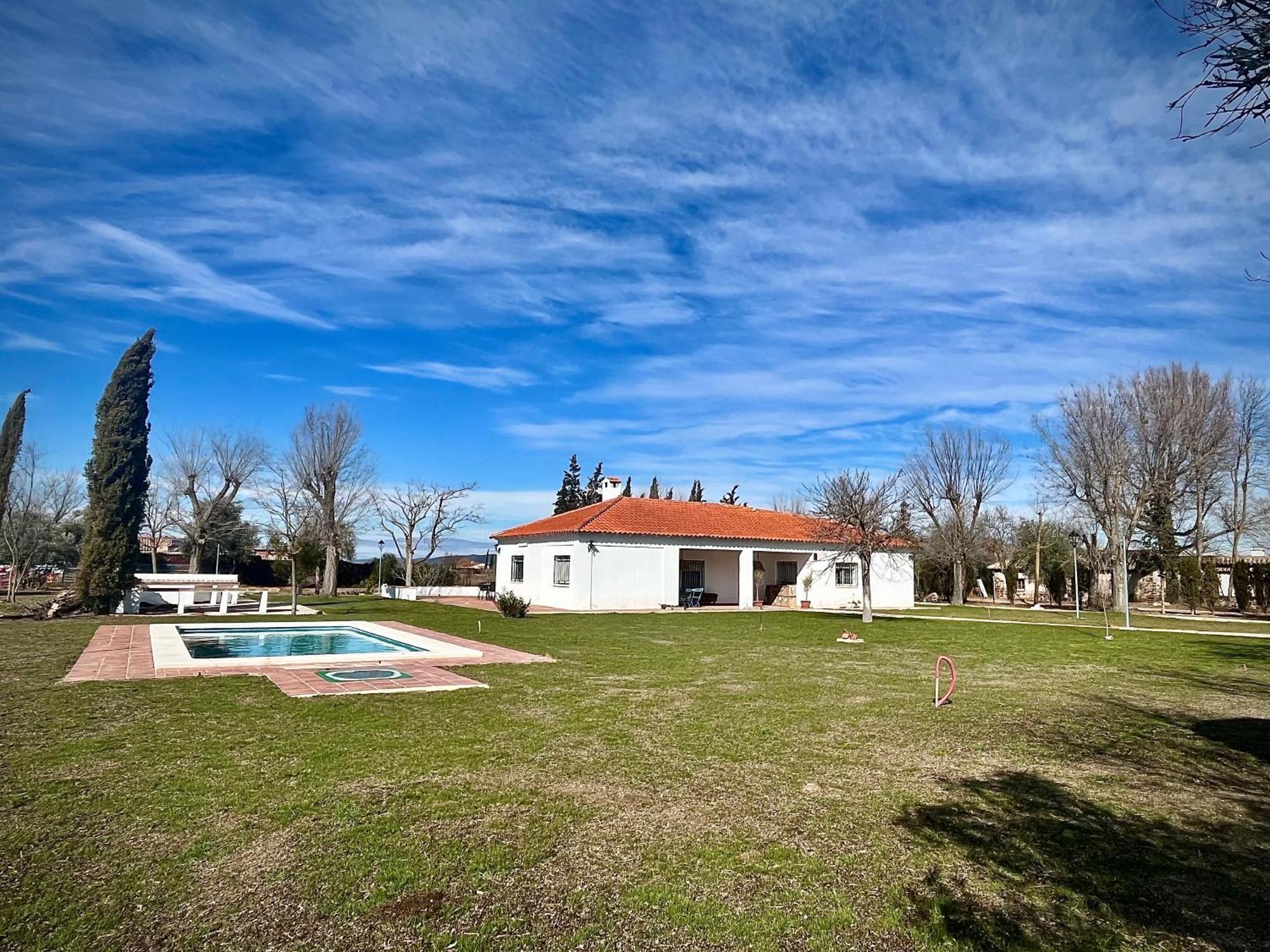 Villa Mercedes Argamasilla de Calatrava Extérieur photo