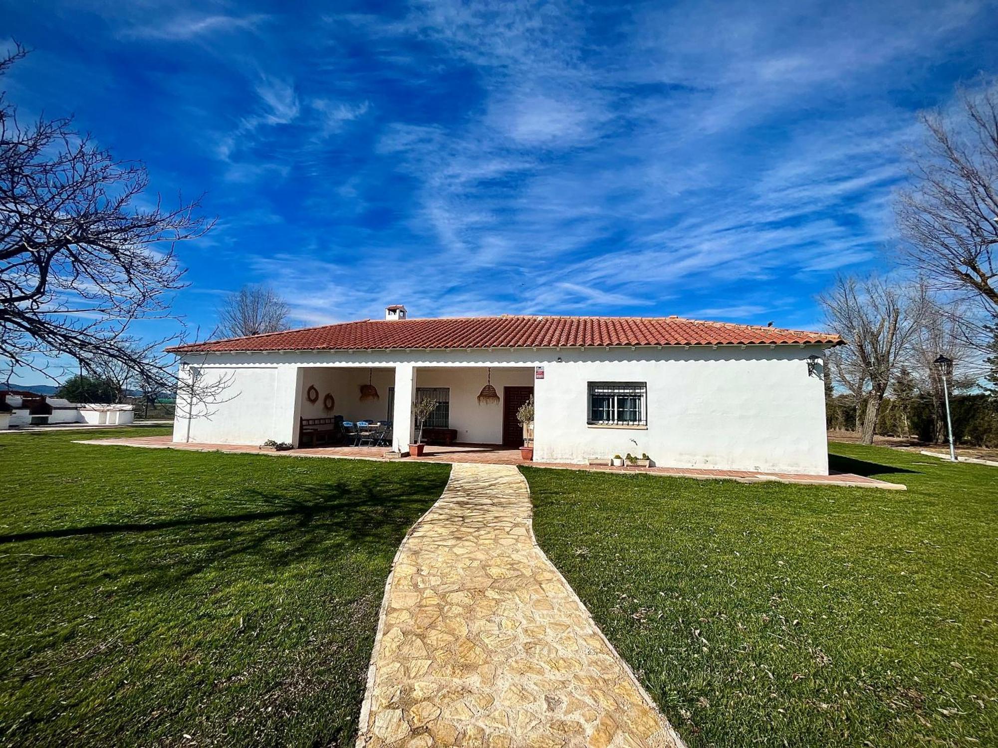 Villa Mercedes Argamasilla de Calatrava Extérieur photo