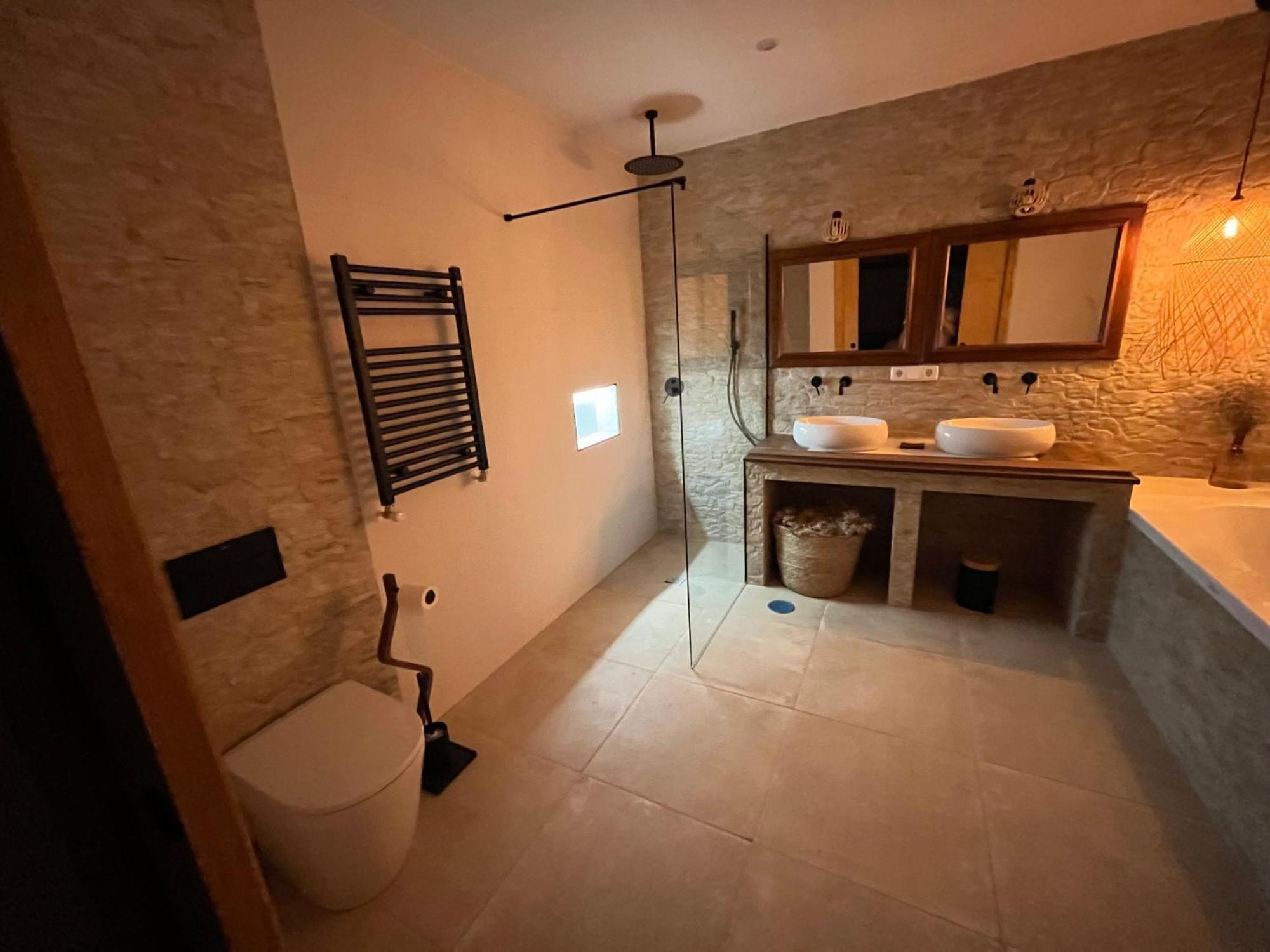 Villa Mercedes Argamasilla de Calatrava Extérieur photo